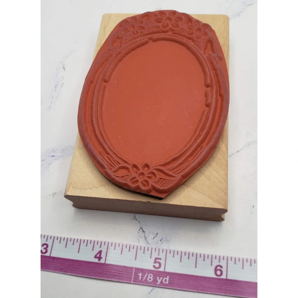 Oval Floral Frame Cosmetic Mirror Wood Mounted Rubber Stamp